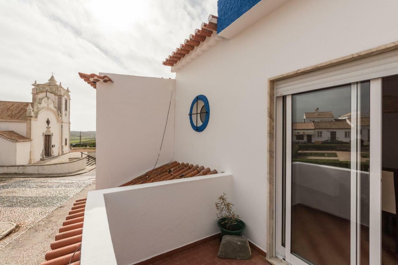 Lovelystay - 3 Bedroom Apartment In Vila Do Bispo Exterior photo